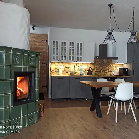 Pod Smrekmi Alpehytte Hriňová