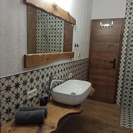 Pod Smrekmi * Hriňová