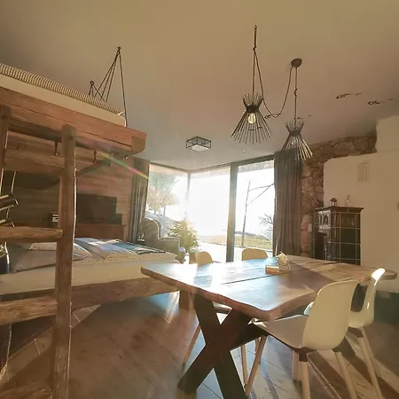 Pod Smrekmi Hriňová