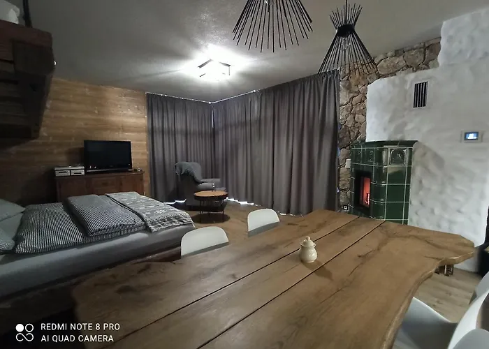 Pod Smrekmi * Hriňová